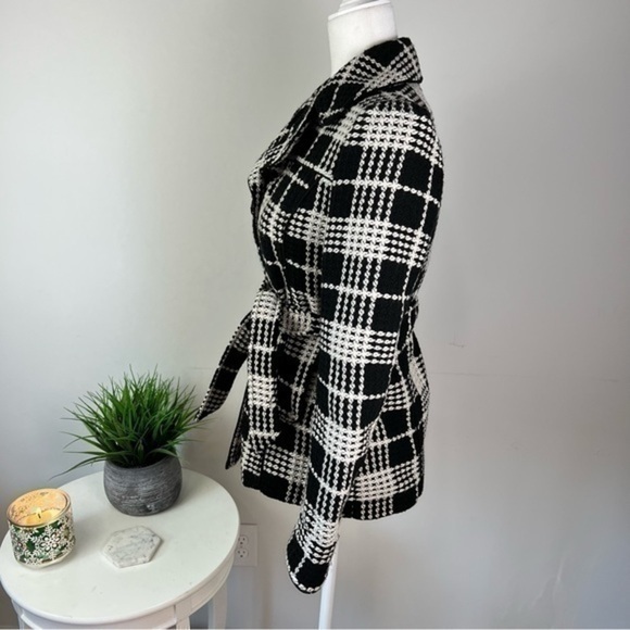 Me Jane Textured Plaid Belted jacket Black White Buttons size small - Picture 4 of 10